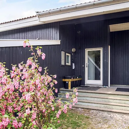 12 Person In Nex Holiday home